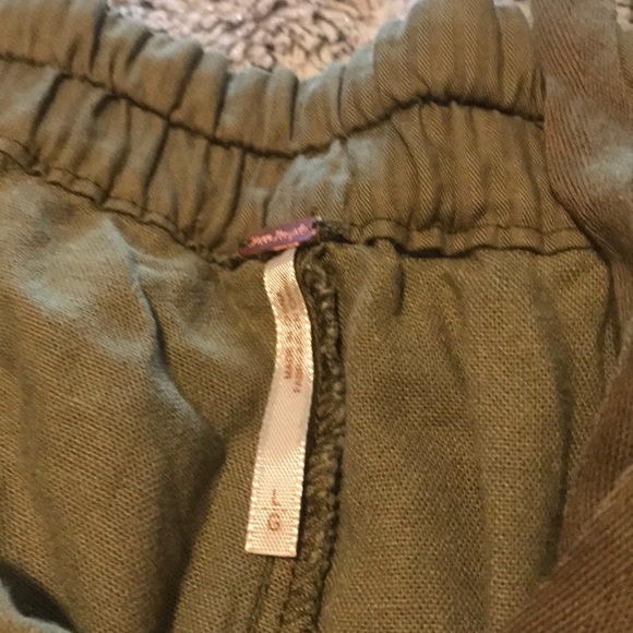 Pants - Picture 4 of 6